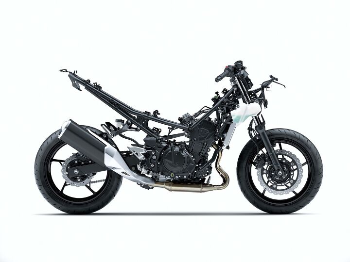 http://motorcycle.com.vsassets.com/blog/wp-content/uploads/2017/10/102517-2018-kawasaki-ninja-400-hi_18EX400J_540GN2NRS3CG_A_001.jpg